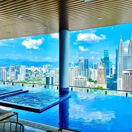 The Luxe Suites Infinitum Klcc Kuala Lumpur Exterior foto