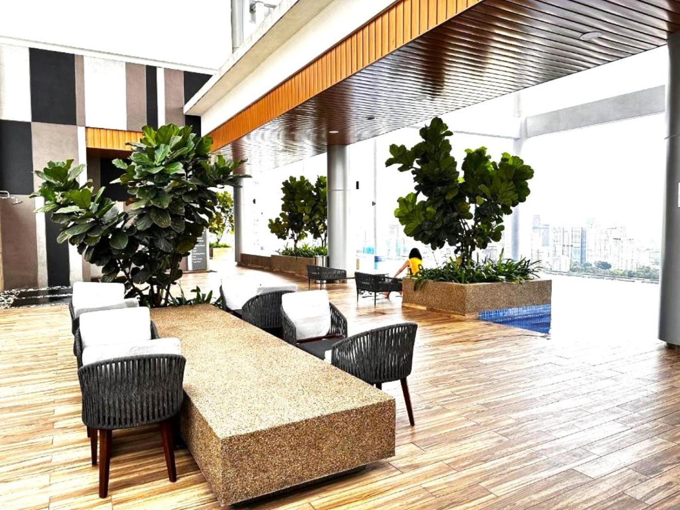 The Luxe Suites Infinitum Klcc Kuala Lumpur Exterior foto